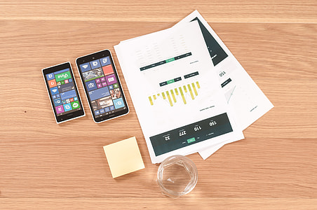 Windows Phone & Paper Charts thumbnail