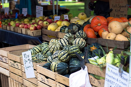 assorted vegetables on crats thumbnail