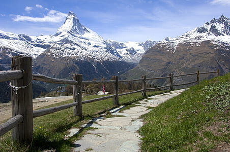 photography of mountain during daytime thumbnail