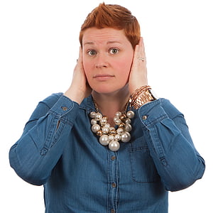 woman wearing blue denim button-up long-sleeved shirt thumbnail