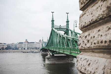 green suspension bridge thumbnail