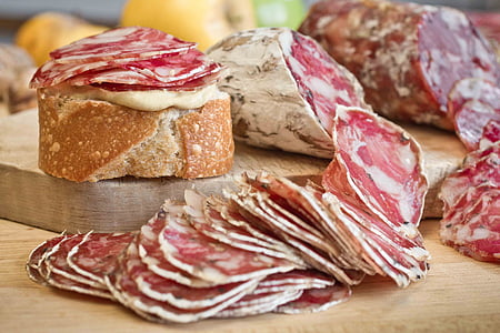 salami slices and bread thumbnail