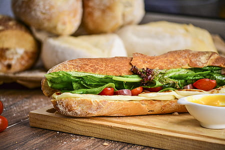 bread with sliced vegetables and sauce thumbnail