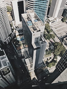 birdseye photo of city thumbnail
