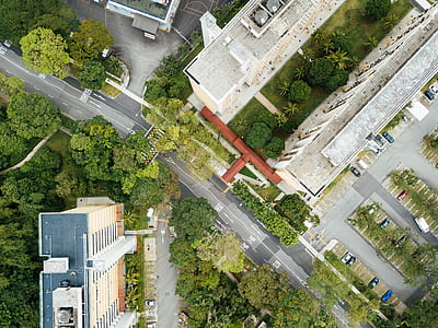 eagle's eye view of building thumbnail