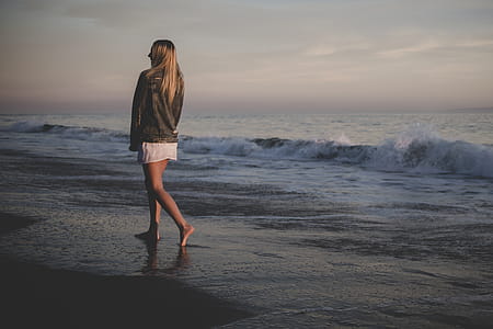 Sunset Stroll thumbnail