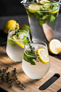 Homemade Lemon Drinks thumbnail