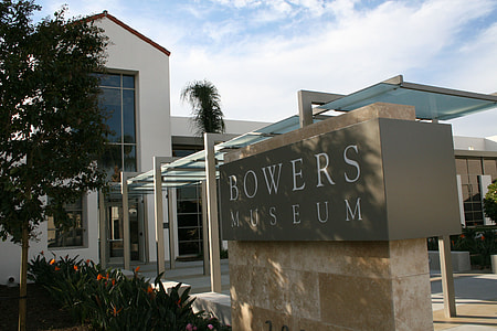 Bowers Museum in Santa Ana, California thumbnail