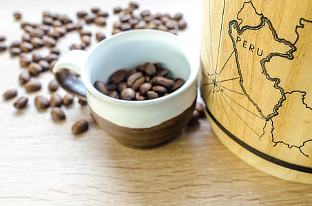 Round White and Brown Mug With Coffee Beans thumbnail