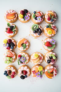 fruit topping biscuits thumbnail