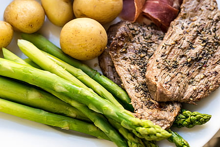 meat dish with vegetables thumbnail