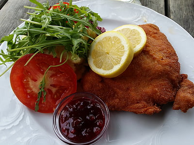 fried chicken with tomatoes thumbnail