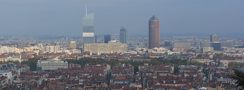 aerial photo of city skyline thumbnail