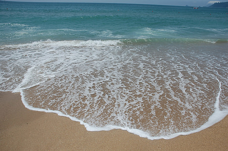 body of water photo thumbnail