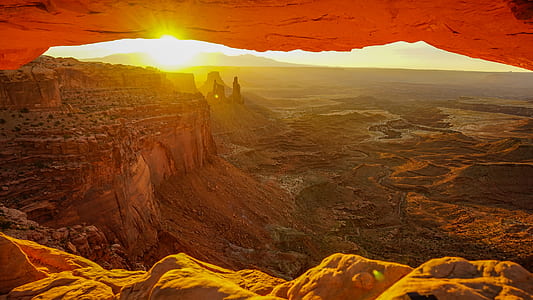 landscape photo of Arches National Park thumbnail
