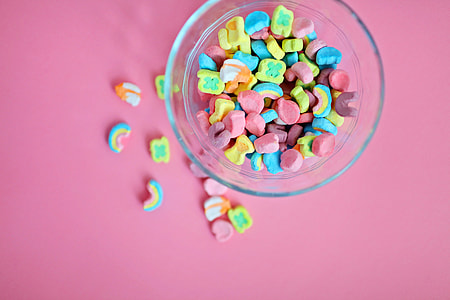 Bowl of Marshmellows thumbnail