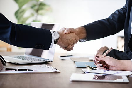 two person's shaking hand each other thumbnail