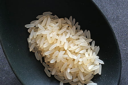 rice in black bowl thumbnail