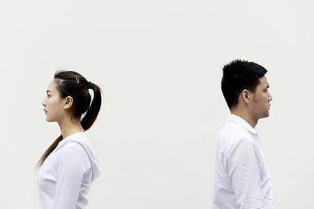 man and woman stands thumbnail