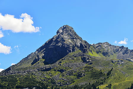green mountain thumbnail
