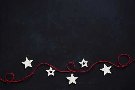 red cable and five white star cutout decors thumbnail