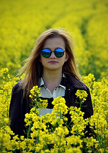 girl, summer, portrait, glasses thumbnail