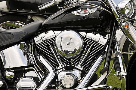 black motorcycle thumbnail