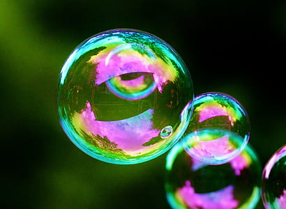 closeup photo of bubbles thumbnail