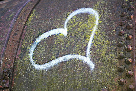 heart-shaped sketch thumbnail