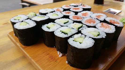California maki dish thumbnail