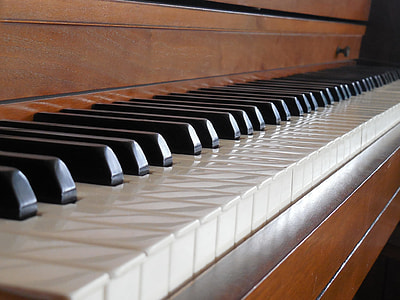 brown spinet thumbnail
