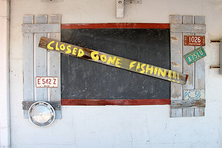 closed gone fishing thumbnail