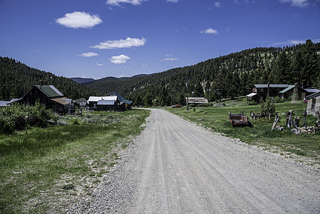 Gravel Road into Elkhorn, Montana thumbnail