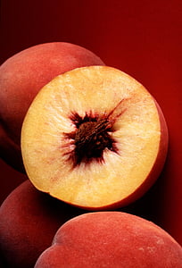 sliced round red fruit thumbnail