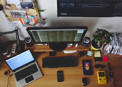 black flat screen computer monitor switch on thumbnail