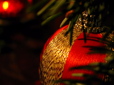 red and brown Christmas Bauble thumbnail