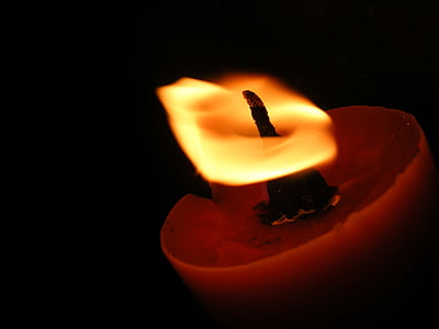 lighted candle thumbnail