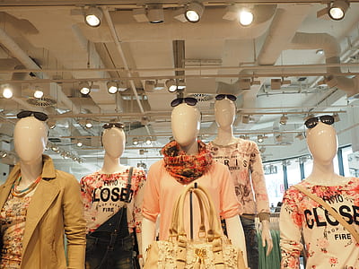 five white mannequins thumbnail