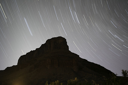 brown rock formation thumbnail
