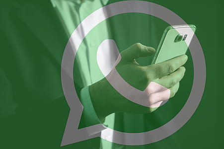 person holding smartphone with call logo thumbnail