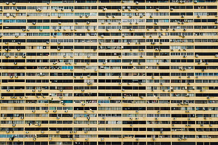 landscape photography of building thumbnail
