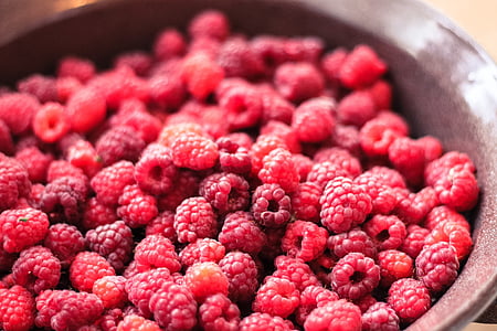 raspberry fruits thumbnail