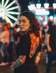 woman portrait photo in the carnival thumbnail