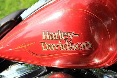 red Harley-Davidson motorcycle fuel tank thumbnail