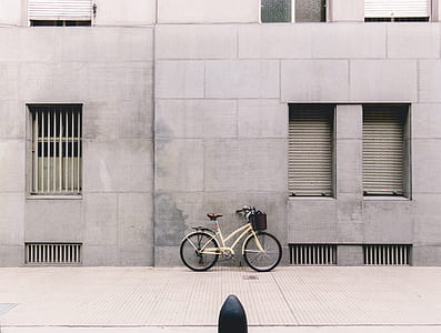 white city bike with basket thumbnail