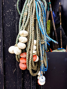 ropes hanging on wall thumbnail