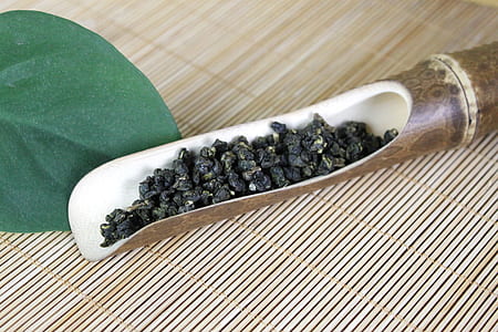 peppercorn in bamboo pipe thumbnail