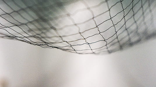 selective focus of black net thumbnail