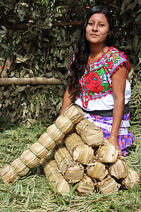 woman near tree thumbnail
