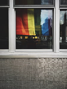 closed glass window pane thumbnail